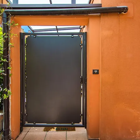 Nettuno - Private Garden In Center Apartament